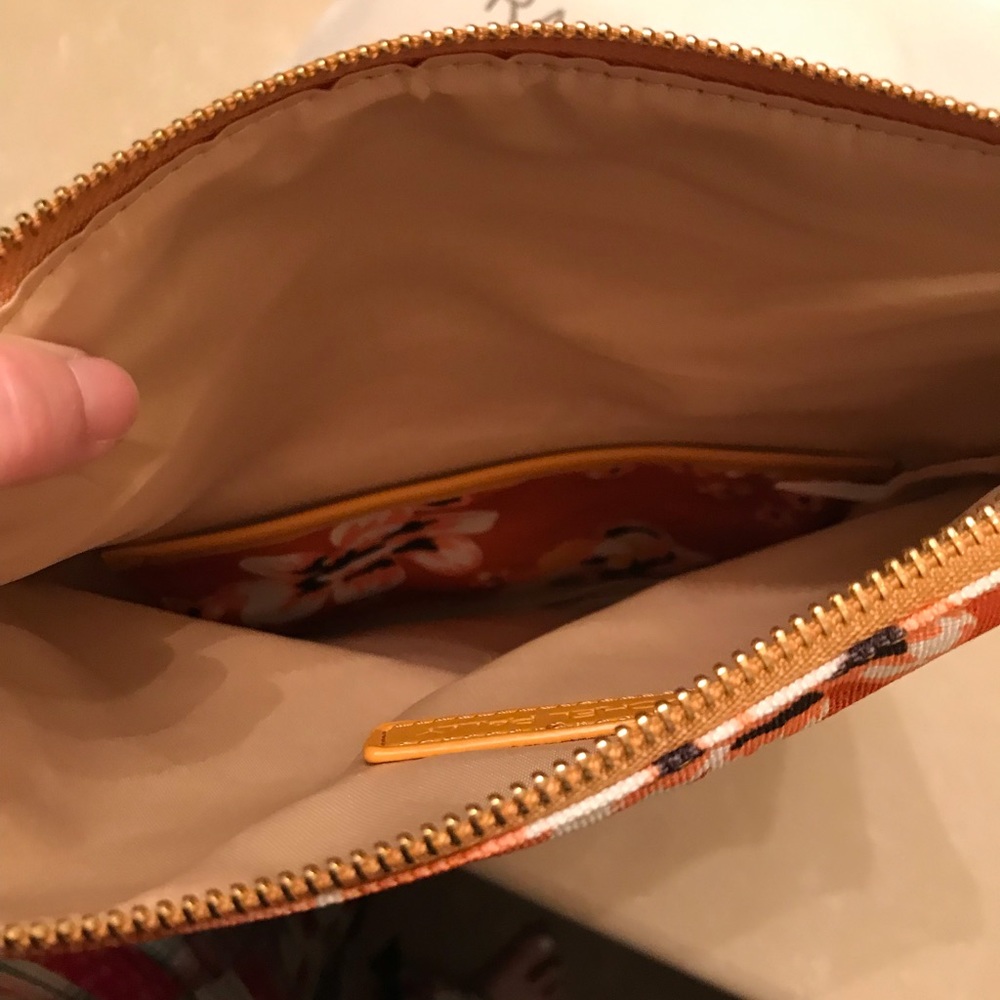 Rachel Palley Rev Clutch - Picture 5 of 5